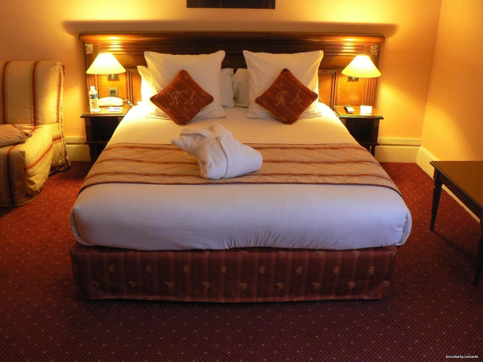 Western D'arc Hotel 4*